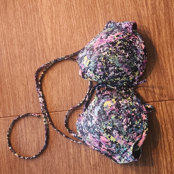 Victoria's Secret Swim Bikini size 34B - Picture 1 of 4